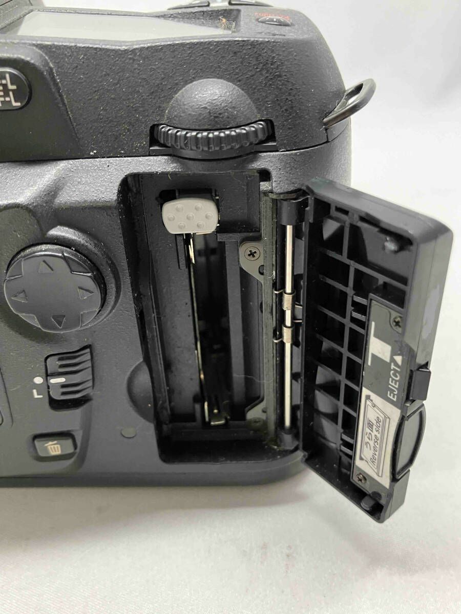 D70 レンズなしボディのみ