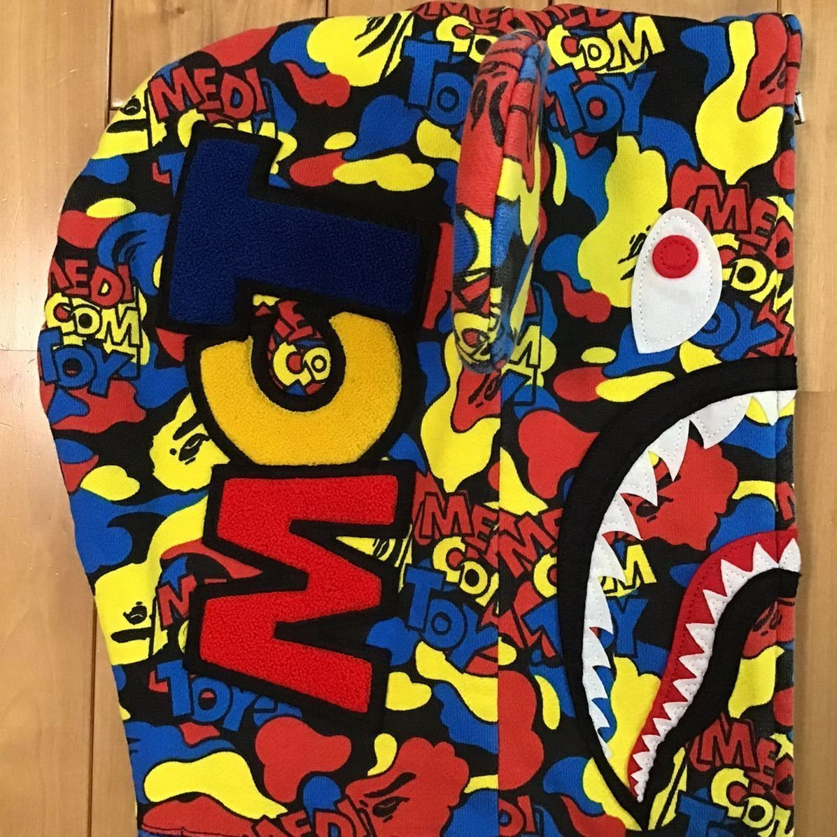 BE@R シャーク パーカー Lサイズ shark full zip hoodie a bathing ape BAPE medicom toy  camo ベアブリック エイプ ベイプ 迷彩