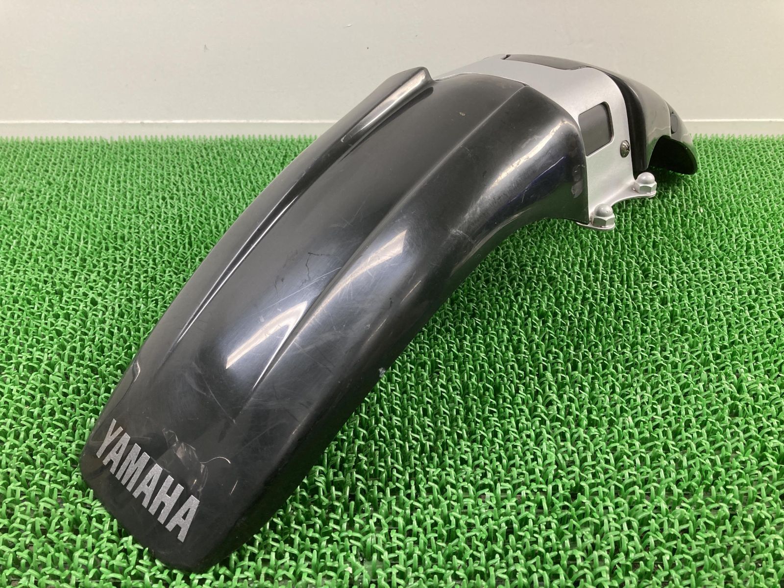 TW200 TW225 フロントフェンダー 黒 社外 バイク 部品 DG07J DG09J FRP