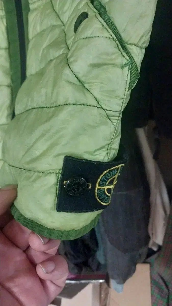 ストーンアイランド ガーメントダイング キッズ 軽量ダウンベスト 6 y 116