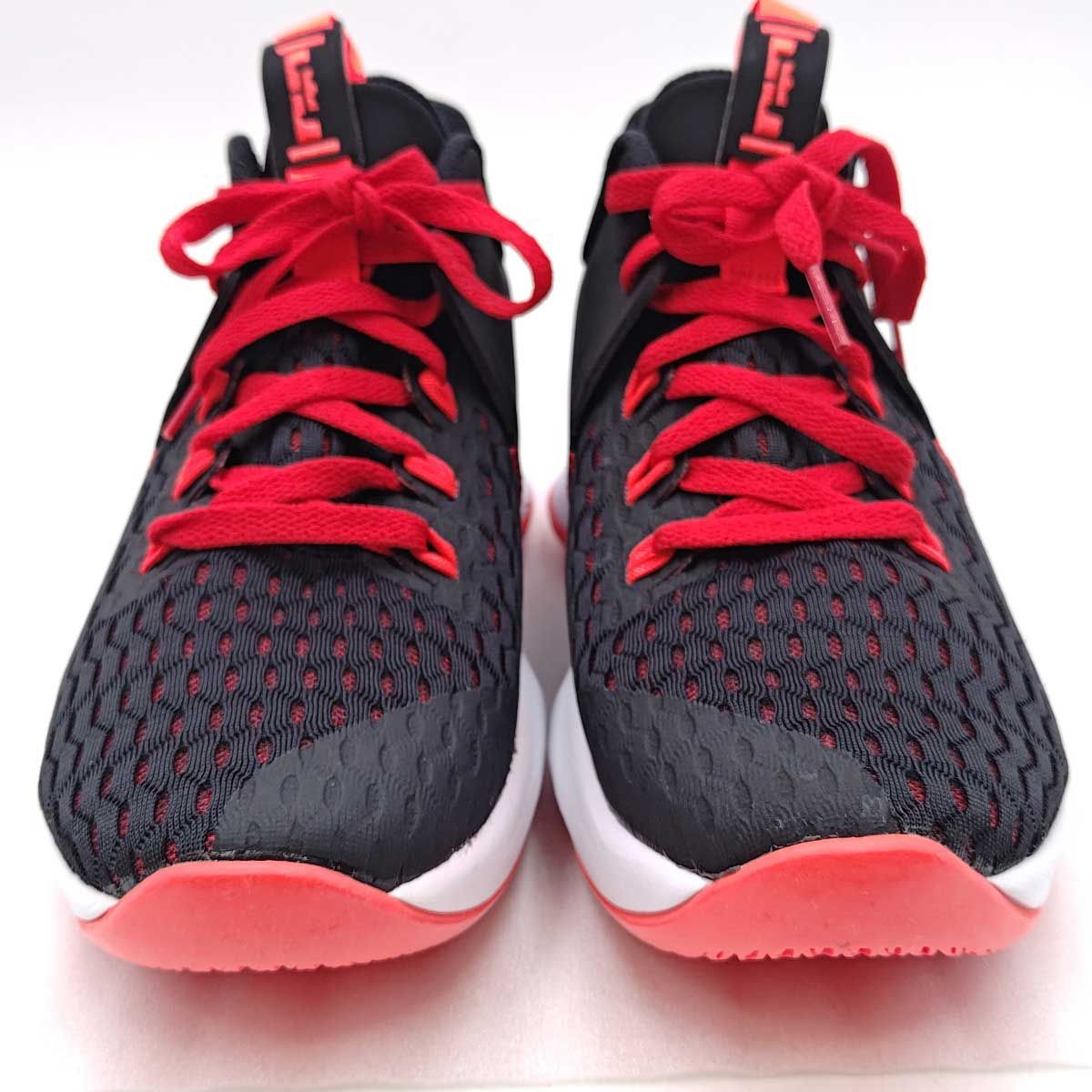 ナイキ LEBRON WITNESS V EP レブロン ウィットネス 5 