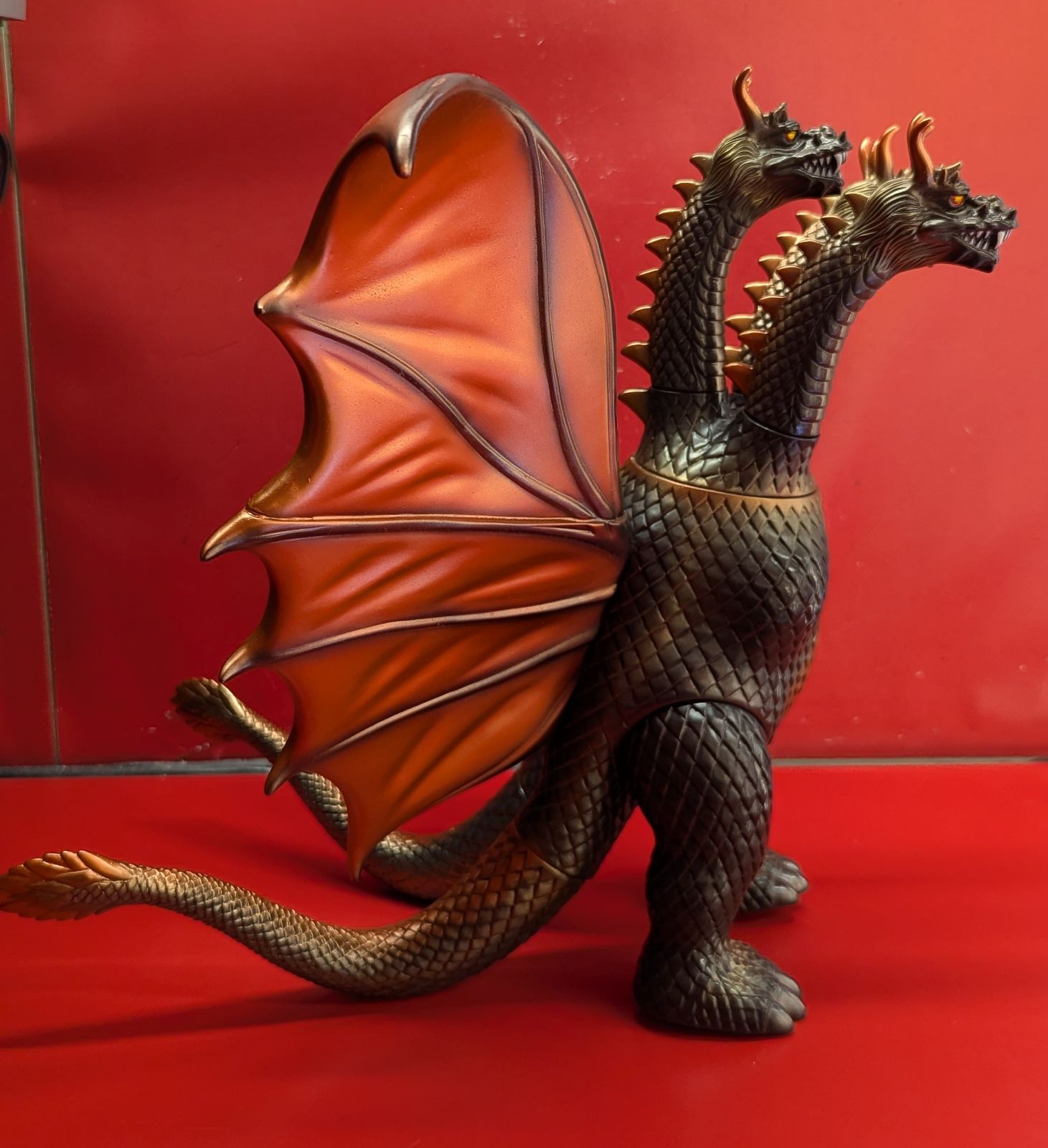 マルサン 世紀の大怪獣 キングギドラ1964 DarkBrown マルサン 世紀の大怪獣 キングギドラ1964 DarkBrown - メルカリ