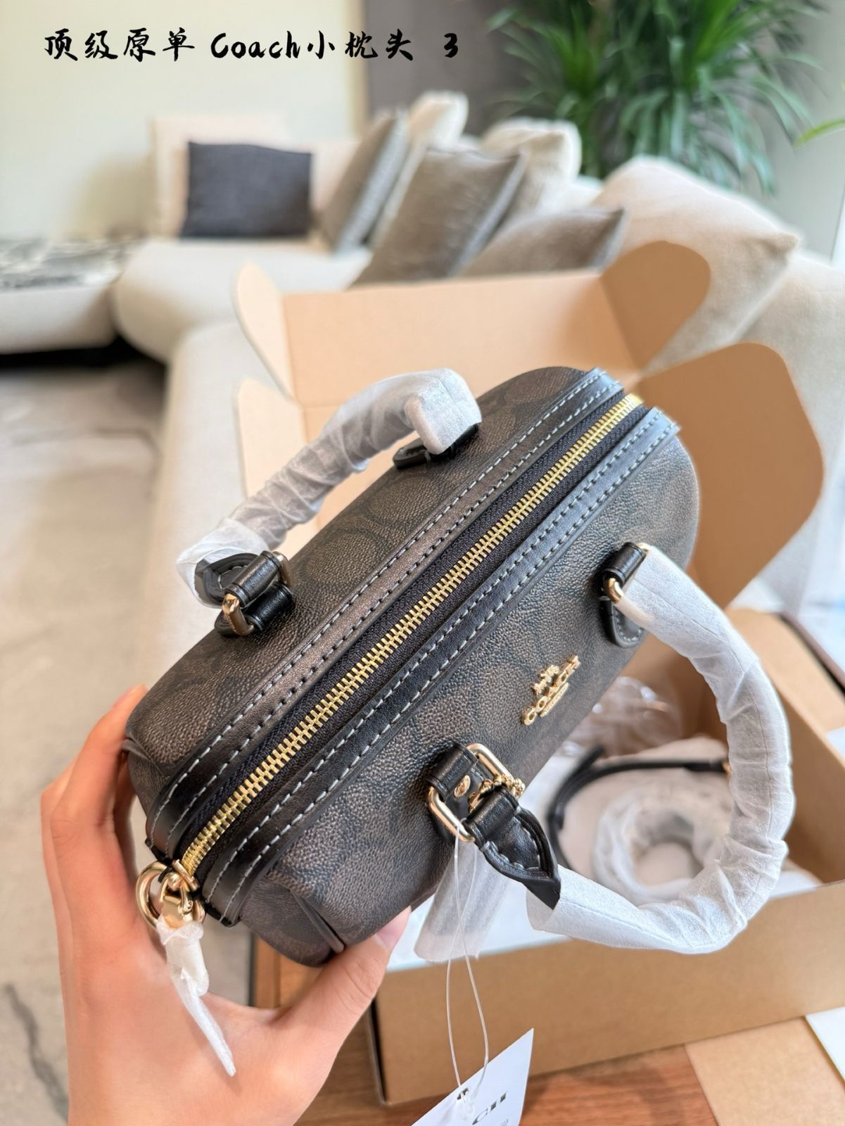 今日特価】Coach 最新型 Rowan シリーズミニボストンバッグ