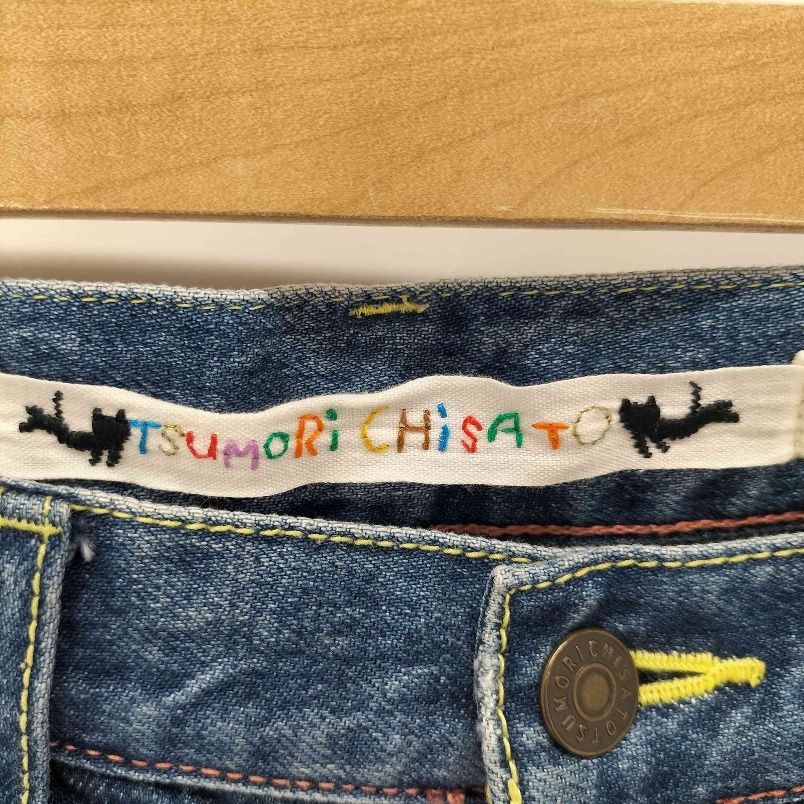 ツモリチサト　デニムパンツ　ダメージ セール/ブランド古着】ダメージ加工デニムパンツ（デニムパンツ