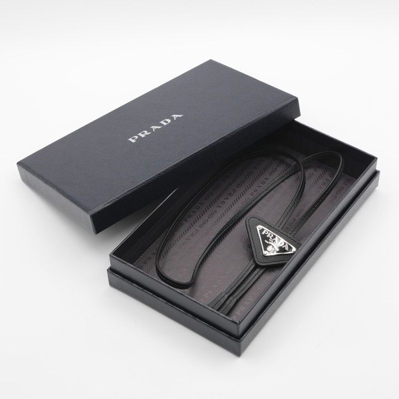 プラダ PRADA ネクタイ レザー ブラック シルバー