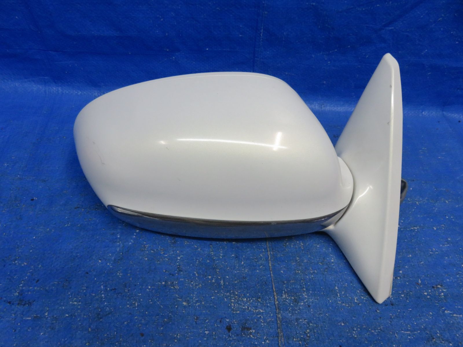 LA6525 レクサス SC430 UZZ40 後期 右 ドアミラー 運転席 サイドミラー 純正 ホワイトパール ソアラ共通 小傷