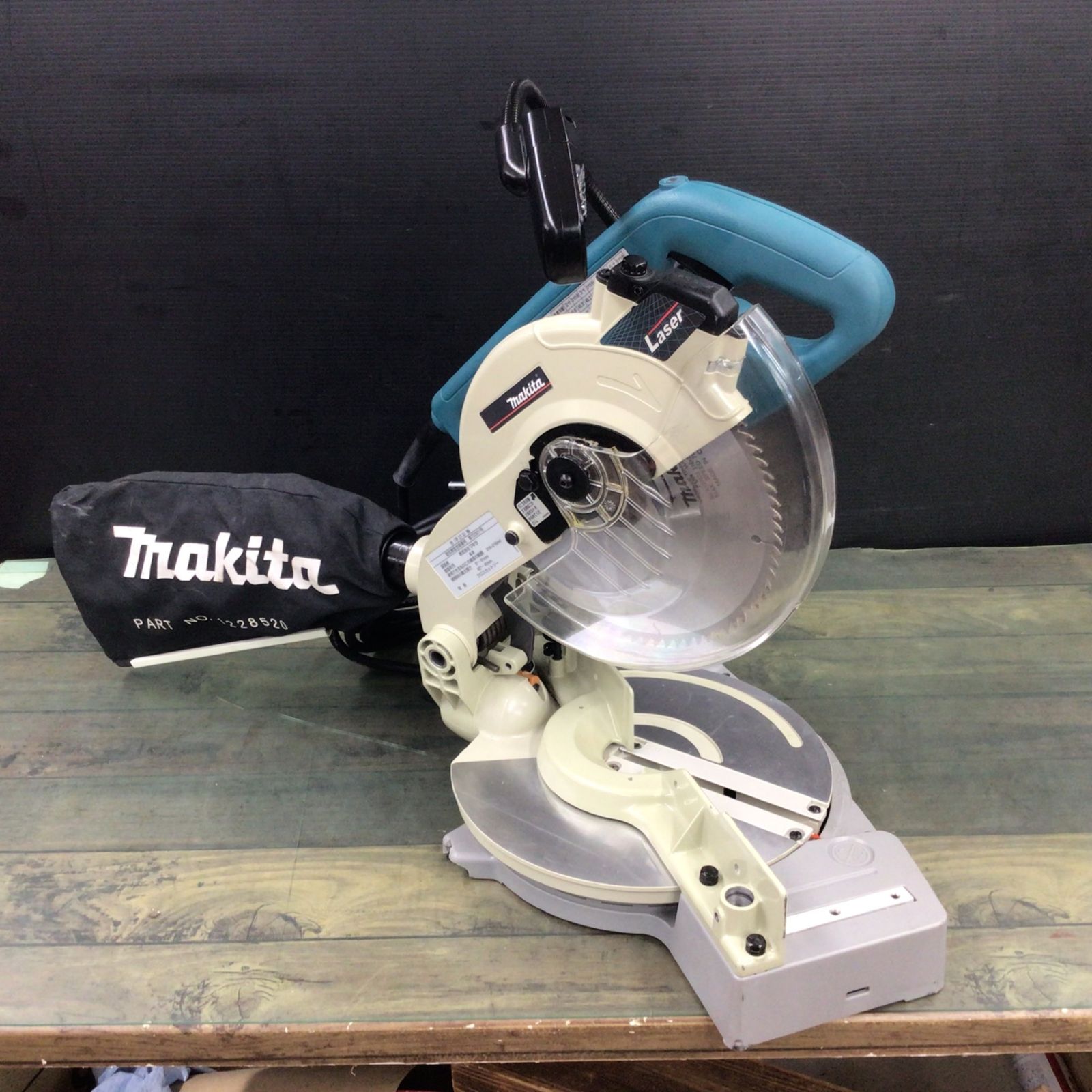 マキタ(makita) 216mm卓上マルノコ レーザー付 LS0840FL 【東大和店 