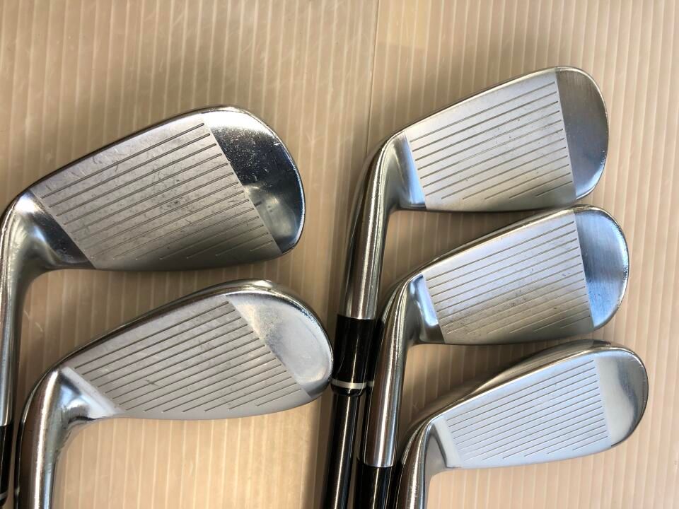 【良品】初心者推奨 キャロウェイ ローグスター メンズアイアンセット 7本 R 良品】初心者推奨 キャロウェイ ローグスター メンズアイアンセット 7