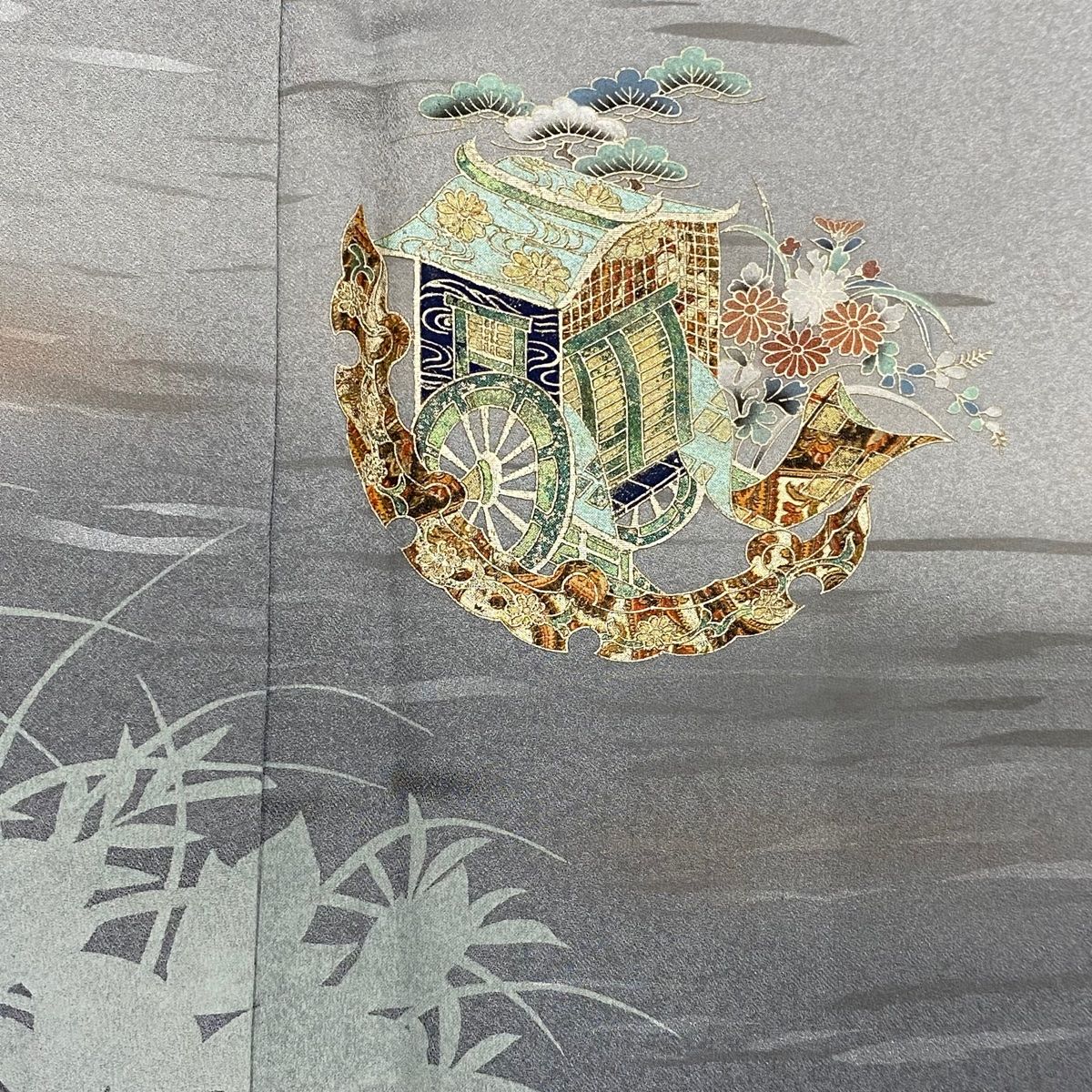 付下げ 身丈166.5cm 裄丈65cm L 袷 建物 気がつく 樹木 ぼかし 灰色 正絹 