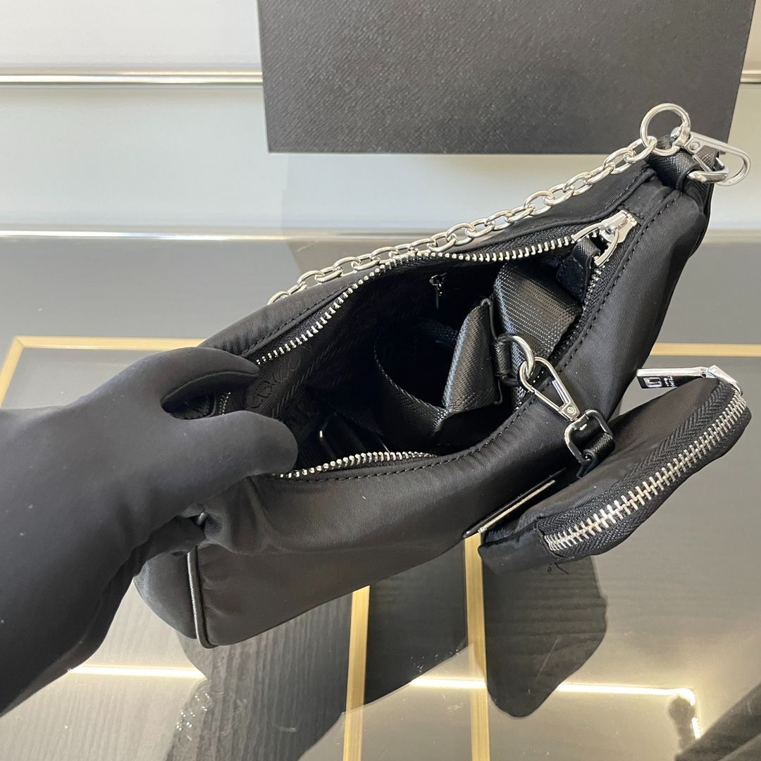 本日特価] TOP New 2024 高品質3点セット - Prada アンダー
