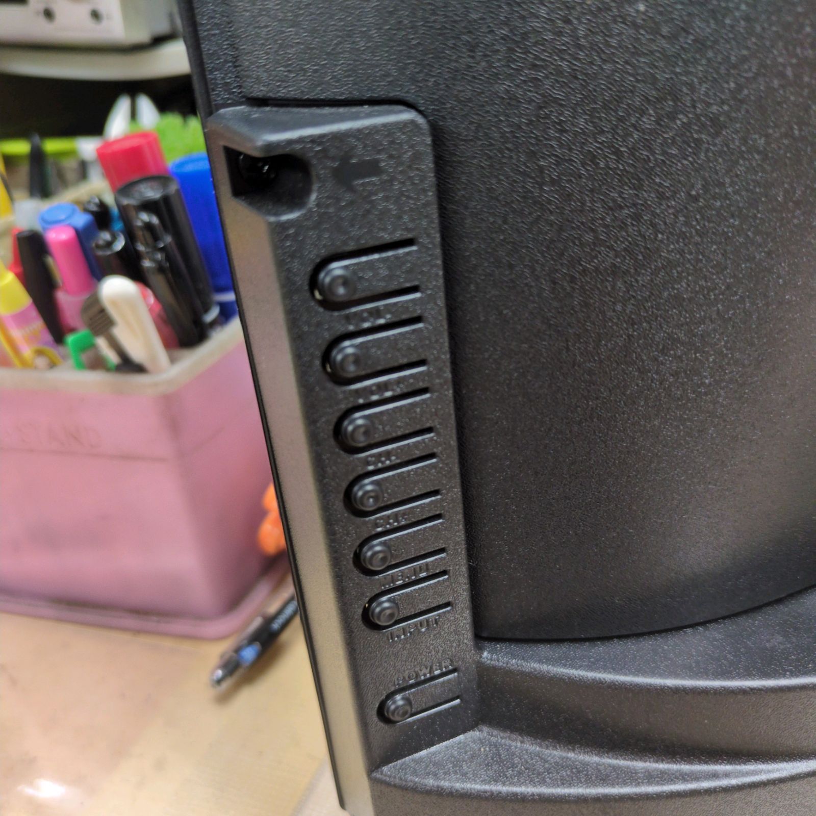 J527 ☆美品☆2022年製☆ティーズ☆22インチ地デジ専用TV☆LE-2212TS 