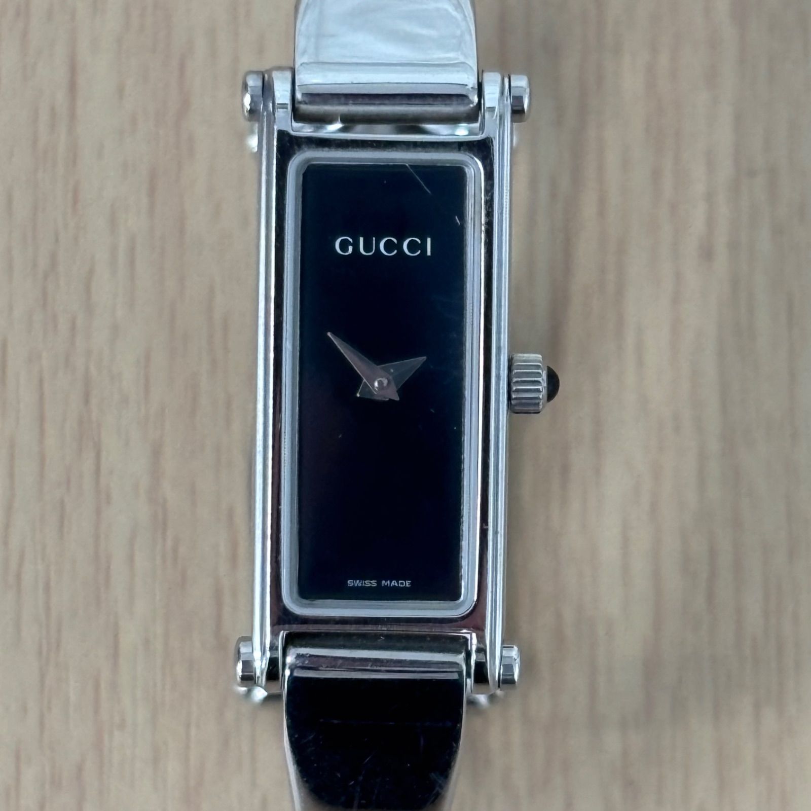 ▪️GUCCI グッチ バングルウォッチ 腕時計 レディース スイス製 ステンレス ブラック