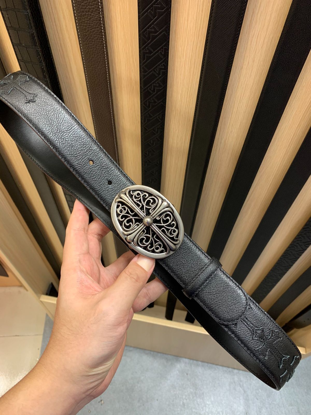 人気 クロムハーツ Chrome Hearts ベルト  十字  牛革