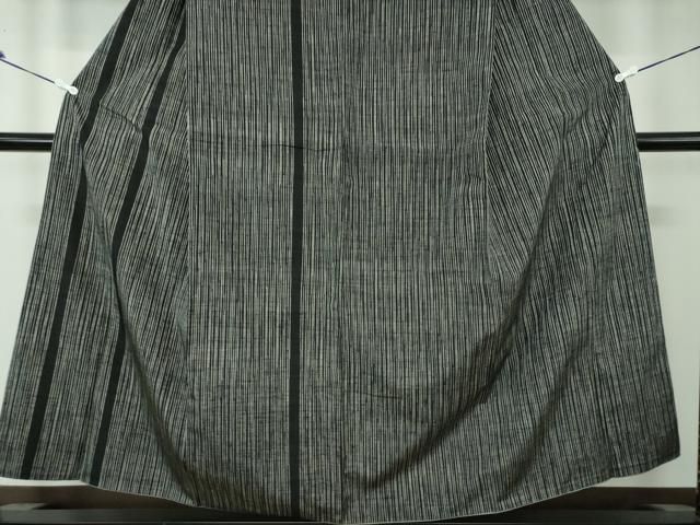 平和屋着物●訪問着　紬地　変わり縞　黒地　正絹　逸品　DAAQ3425ps 平和屋着物○訪問着 紬地 変わり縞 黒地 正絹 逸品 DAAQ3425ps - メルカリ