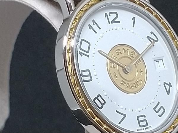 HERMES エルメス セリエ クォーツ デイト 腕時計 白文字盤 社外ベルト HERMES - エルメス セリエウォッチ 白文字盤 SS/GP 革ベルト