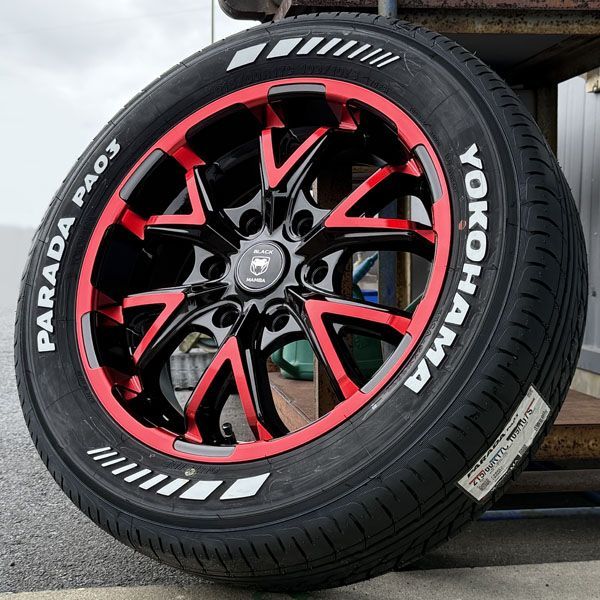 200系ハイエース.レジアスエース　タイヤホイールセット ハイエース 車検対応 レッド 200系ハイエース レジアスエース