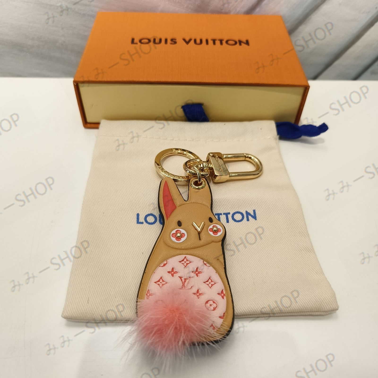 LOUIS VUITTON キーホルダー・LV バニー