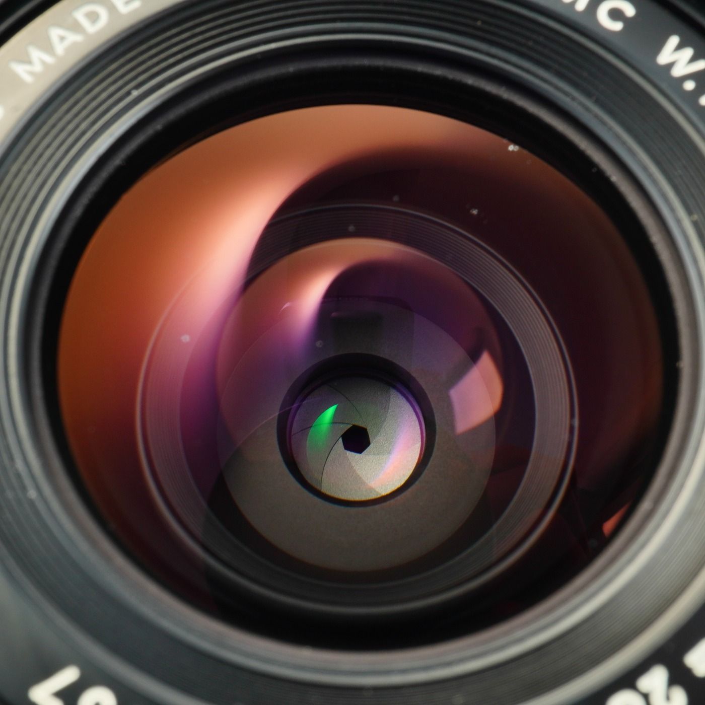 KONICA MINOLTA - MINOLTA ミノルタ MC W.ROKKOR 28mm F/3.5 単焦点レンズ オールドレンズ】レビュー：MINOLTA MC W.ROKKOR-SG 28mm F3.5