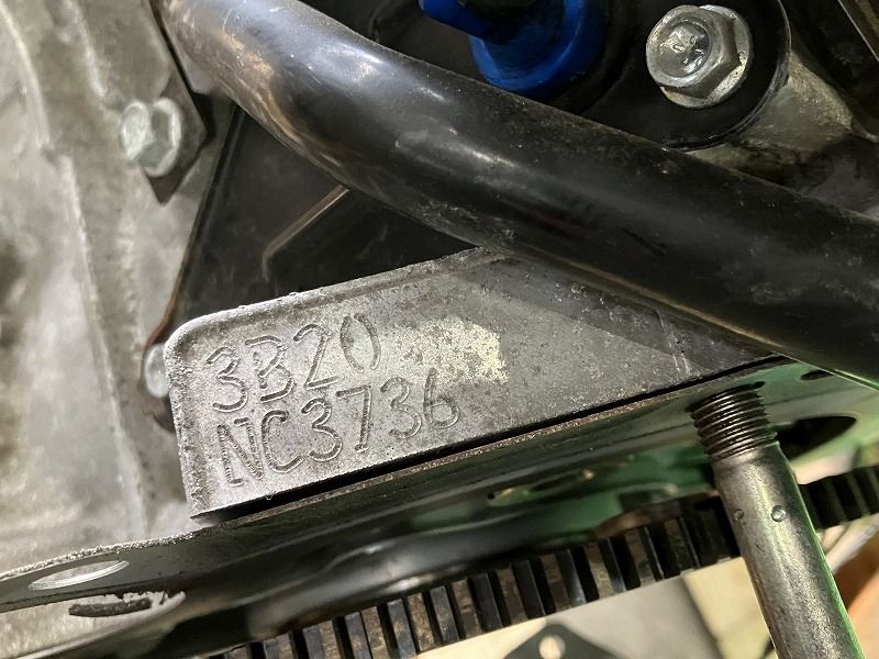 デイズ B21W