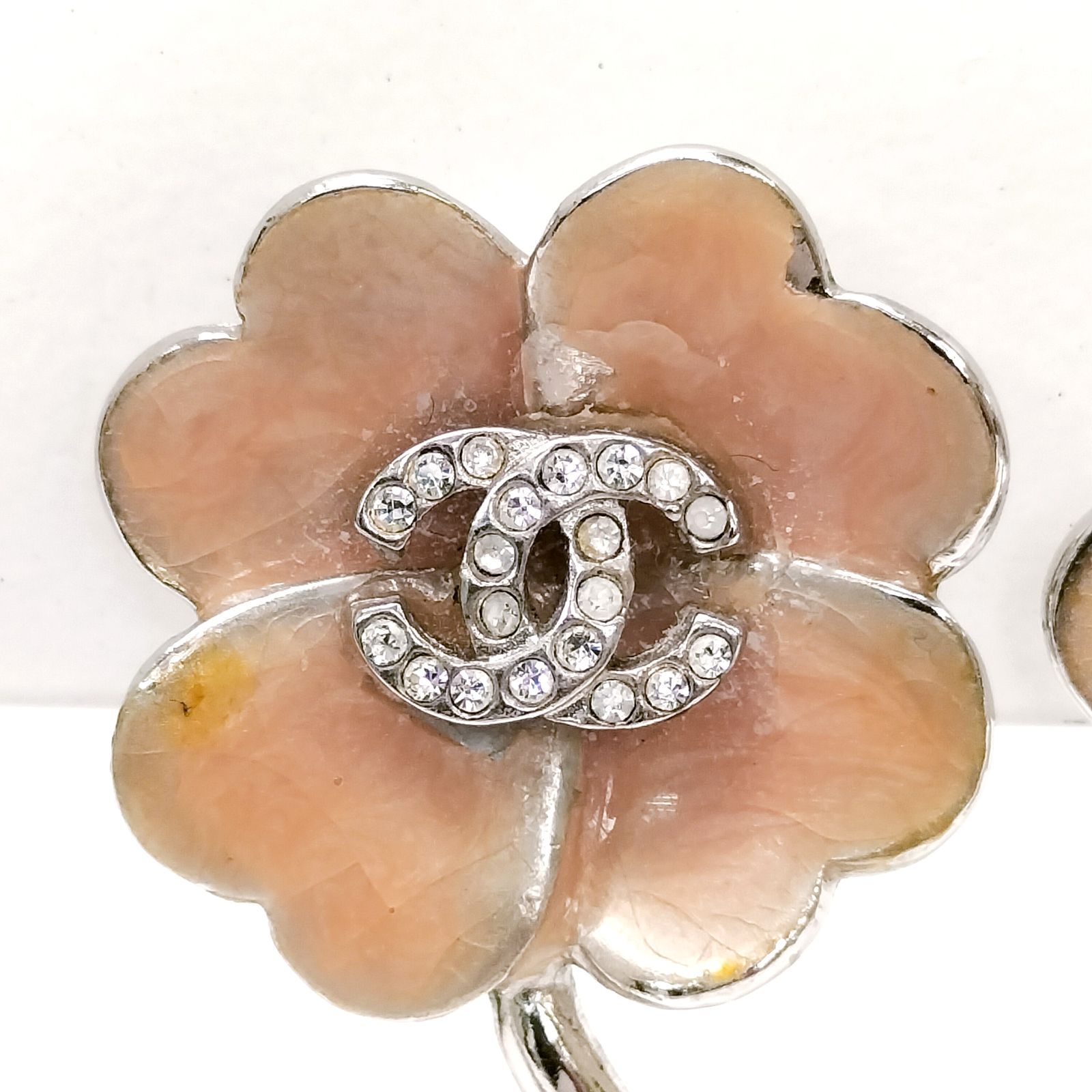 CHANEL シャネル