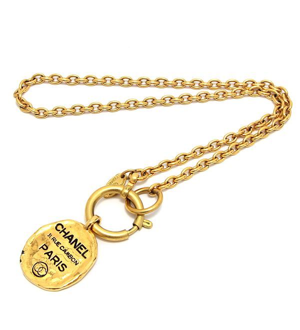 シャネル　CHANEL ヴィンテージ　ロゴプレート ネックレス　トップのみ CHANEL 大SALE シャネル ヴィンテージ ロゴ カンボン プレート