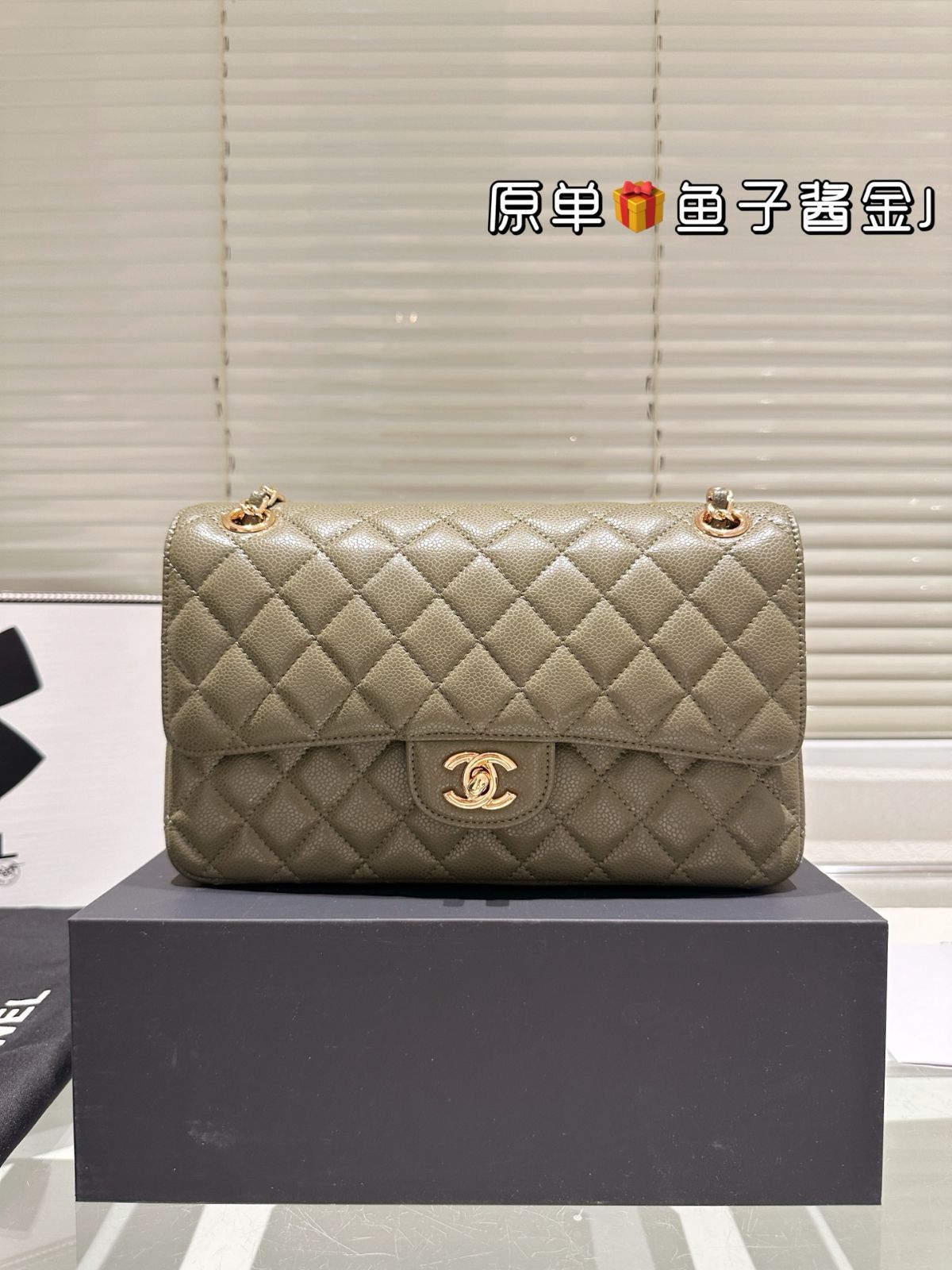 CHANEL キャビアスキン ラウンドファスナー – co&co