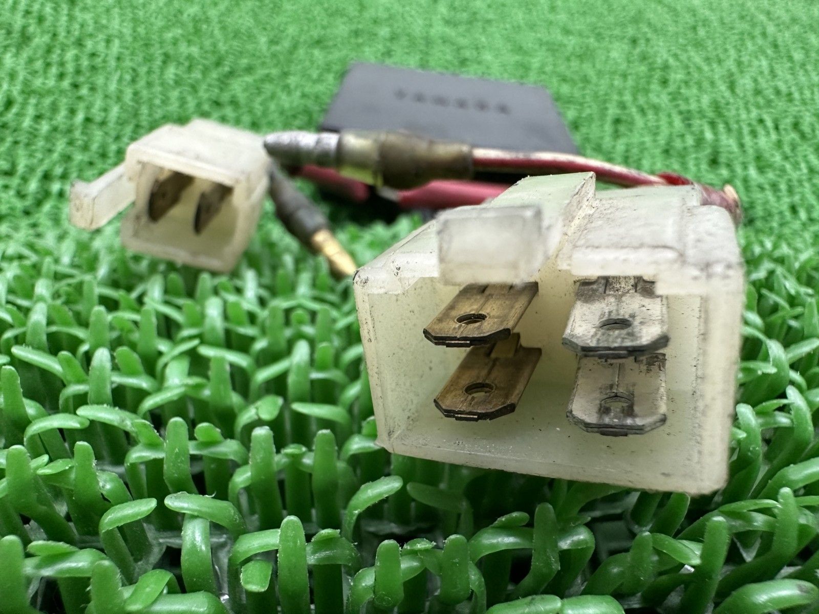 SDR200 YPVSコントロールユニット ヤマハ 純正 2TV YPVSコントローラー 排気デバイス DT200R 37F 機能的問題なし Iv