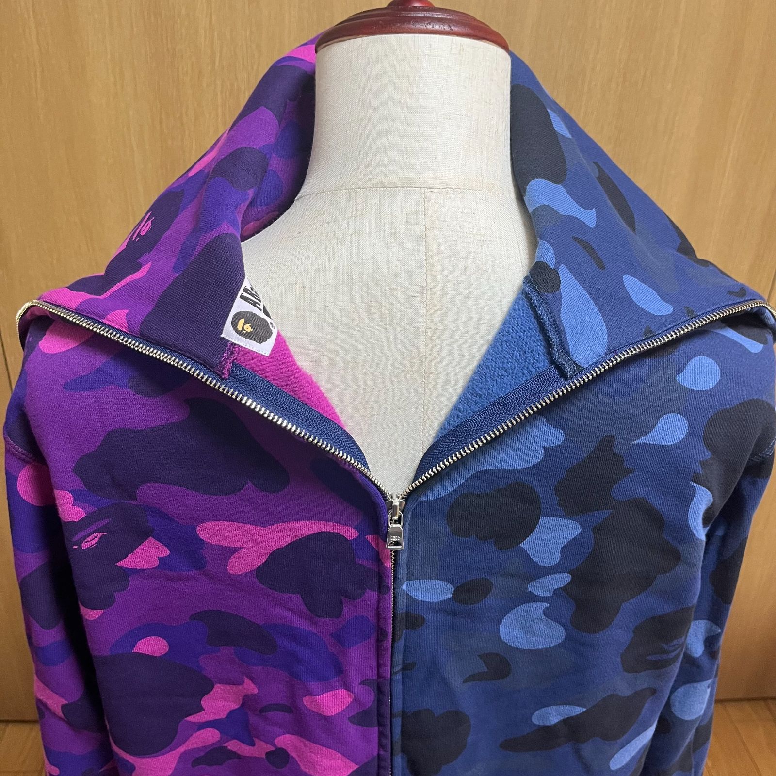 A Bathing Ape ア ベイシング エイプ シャークパーカー XL