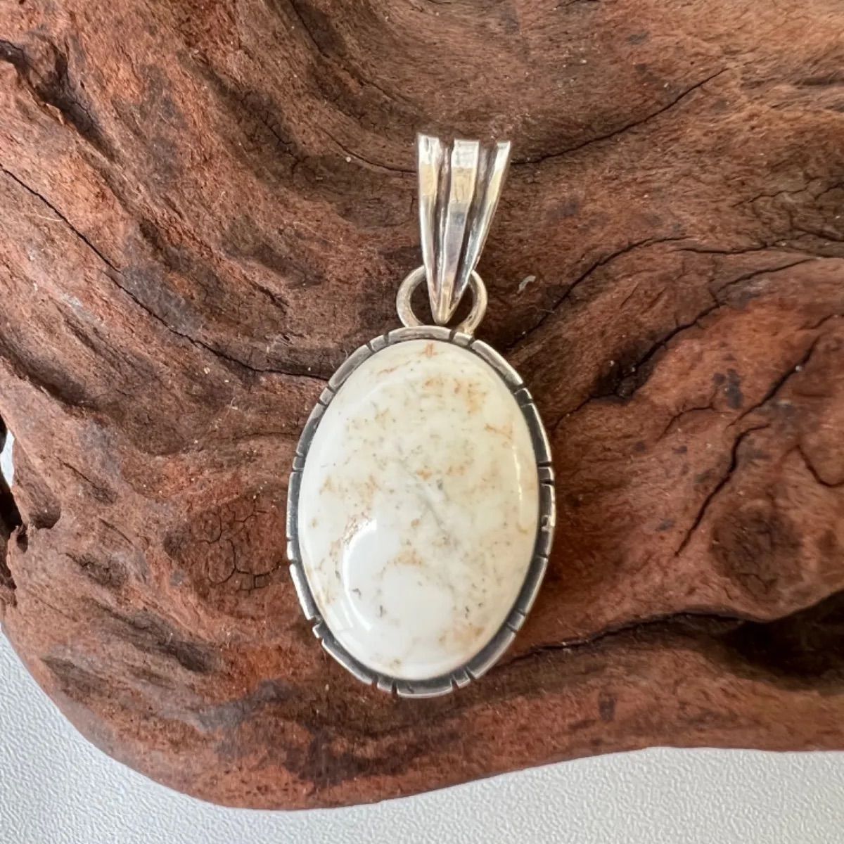 ホワイトターコイズペンダントトップ シルバー N02-01 - メルカリ