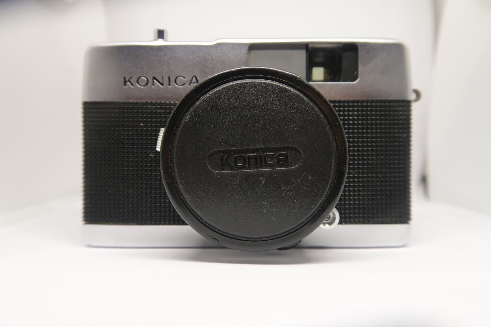 フィルムカメラ コニカ EYE2（モノクロ写真に） - カメラ