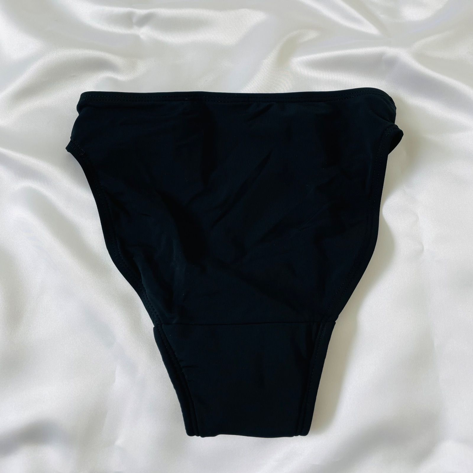 新品未使用】PantyProp クラシック 水着 ボトム + パッド1枚