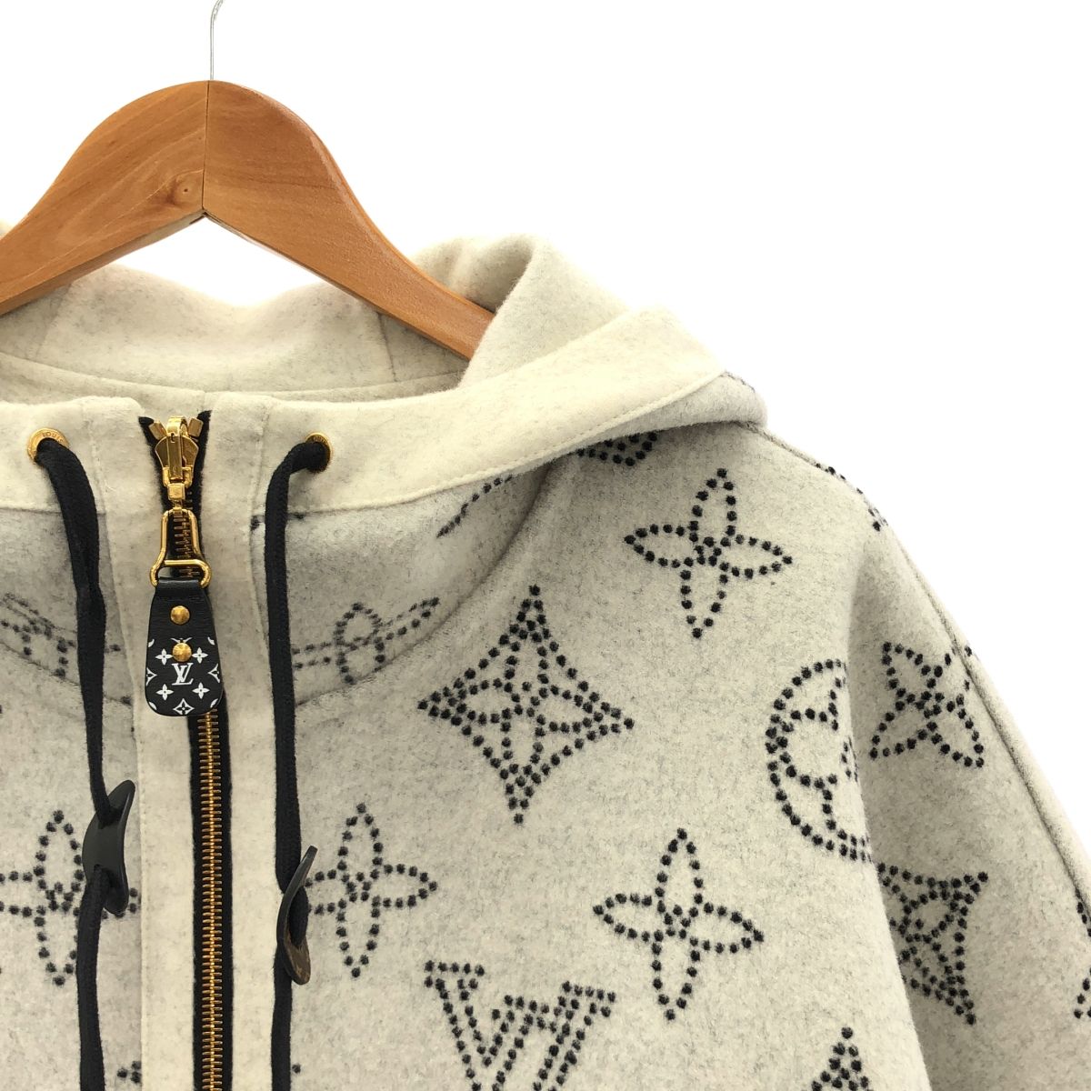 美品　ルイ・ヴィトン リバーシブル フーデッドジャケット 美品】 Louis Vuitton / ルイヴィトン | 2023SS | リバーシブル マヒナ