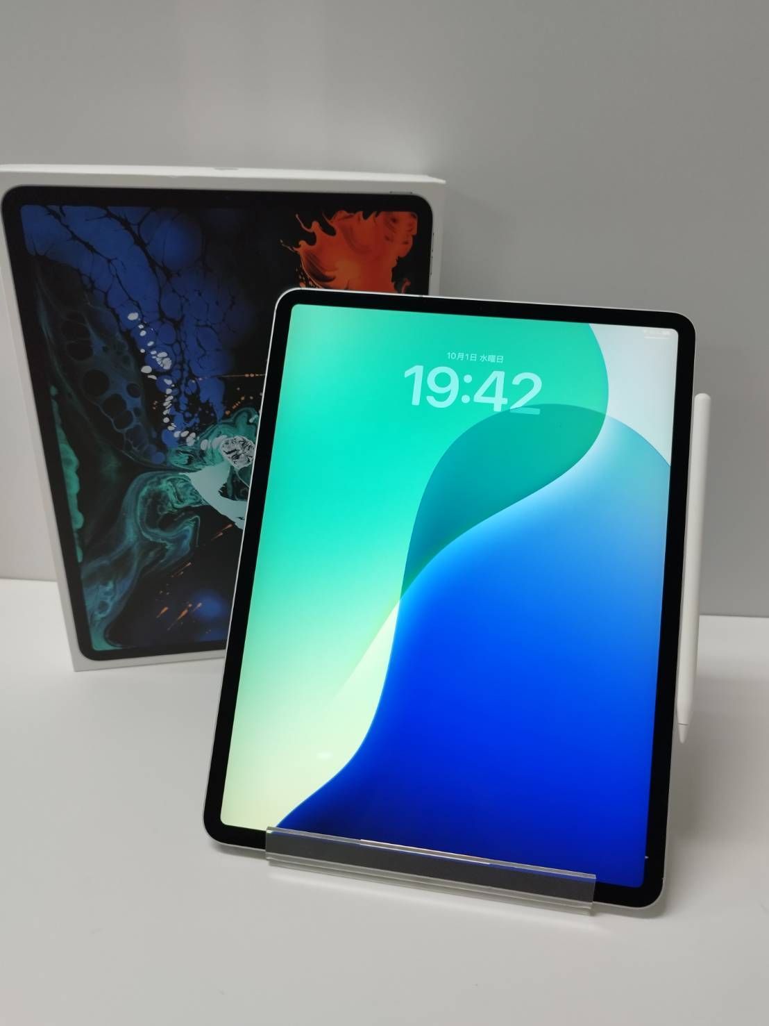 Wi-Fi Cellular iPad Pro 12.9インチ 第3世代 |A1895|512GB MTJJ2J|A アップルペンシル A2051 つき
