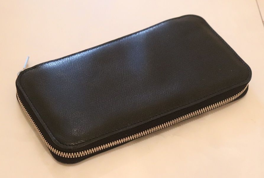 Valextra ヴァレクストラ ラウンドジップレザー長財布