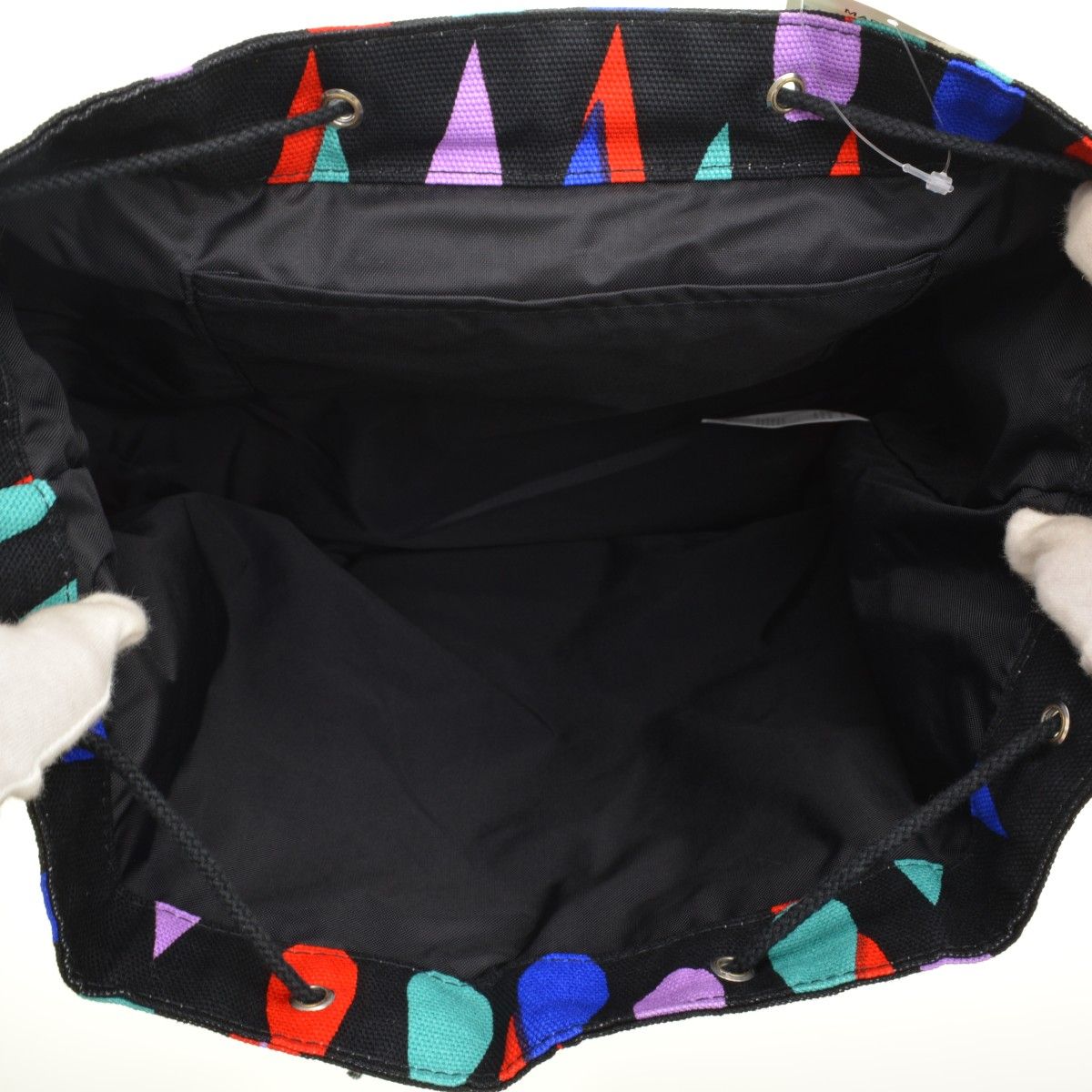 【美品】marimekko マリメッコ　nippu pisaroi リュック MARIMEKKO】NIPPU PISAROI ピサロイ しずく柄 リュックバック