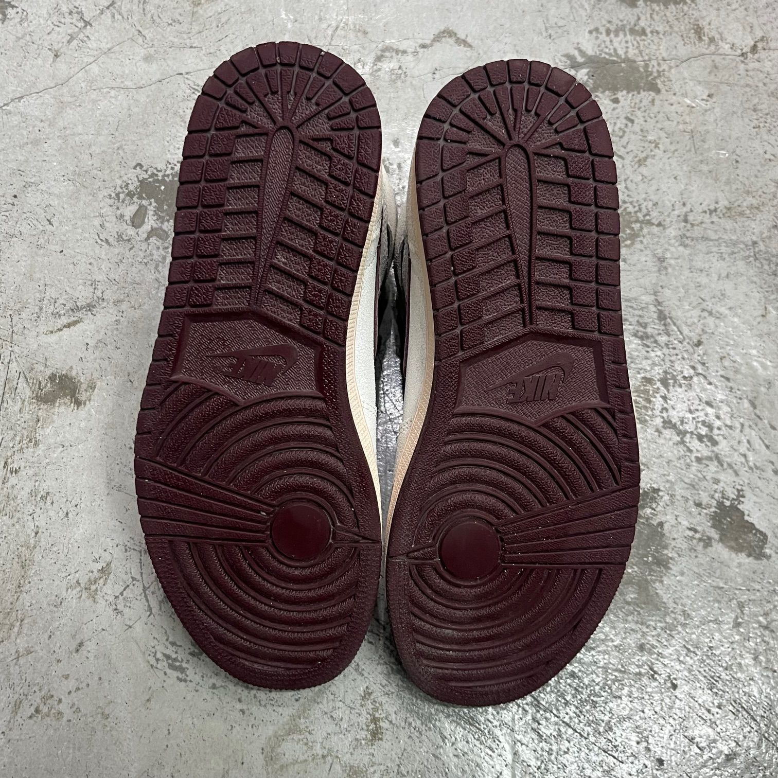A Ma Maniere NIKE Air Jordan 1 Retro High OG DO7097-100 アマ 
