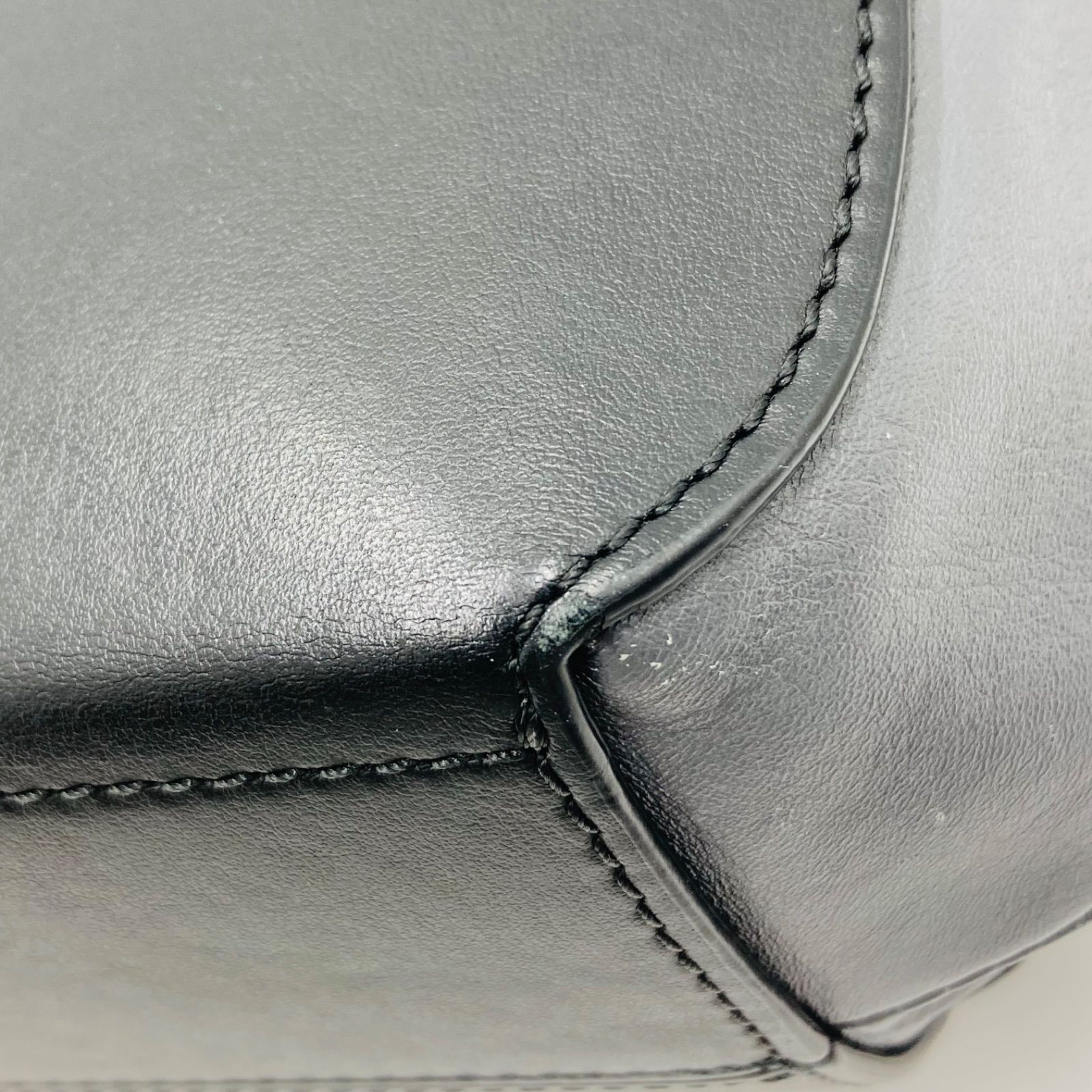 美品】マルニ MARNI ガセット スモールショルダーバッグ ロゴ 巾着 