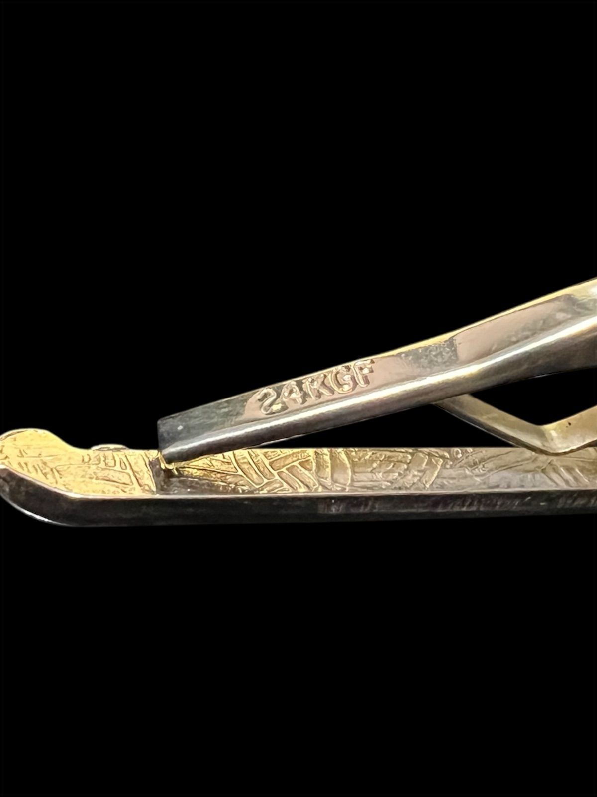 遺品整理 アクセサリー まとめ ブローチ ネックレス イヤリングなどなど生前整理 中古】遺品整理 生前整理 アクセサリーまとめ売り ネックレス