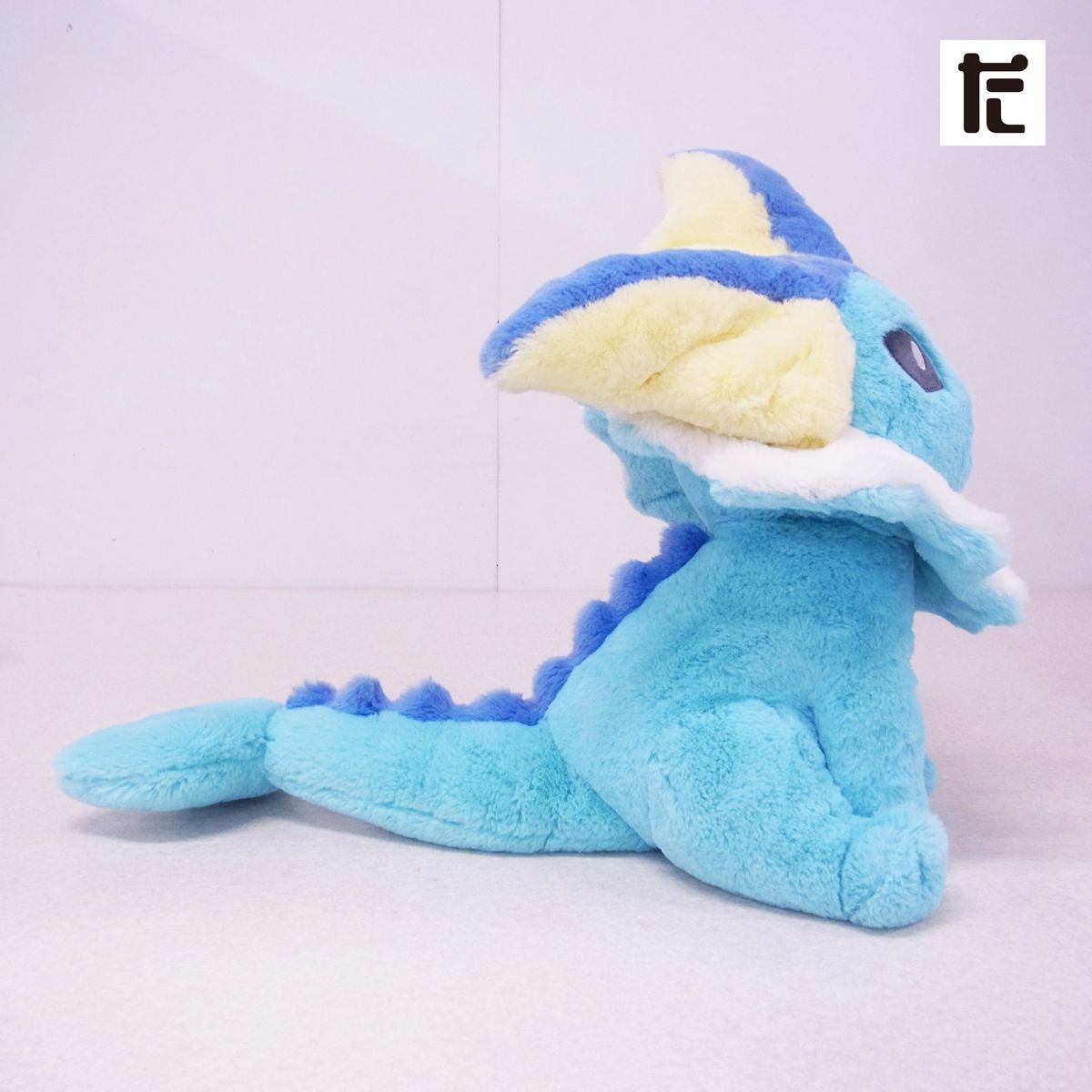 完売品ポケモン ふわふわ抱きぬいぐるみシリーズ シャワーズ Amazon.co.jp: ポケモンセンターオリジナル ふわふわ抱き