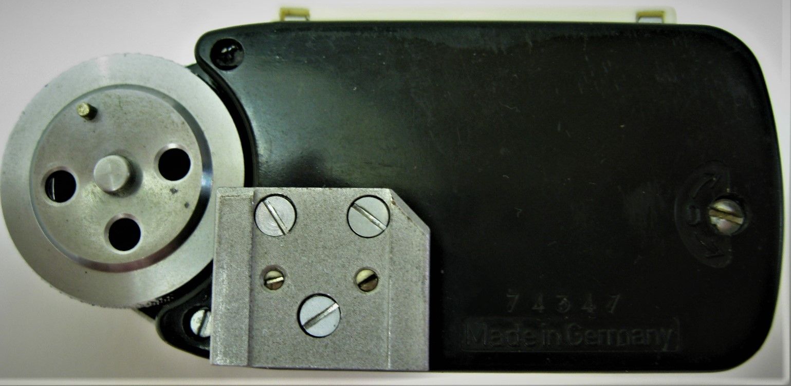 カメラ 美品 ドイツ製 アンティーク ライカ 露出計 Leica-METER MC