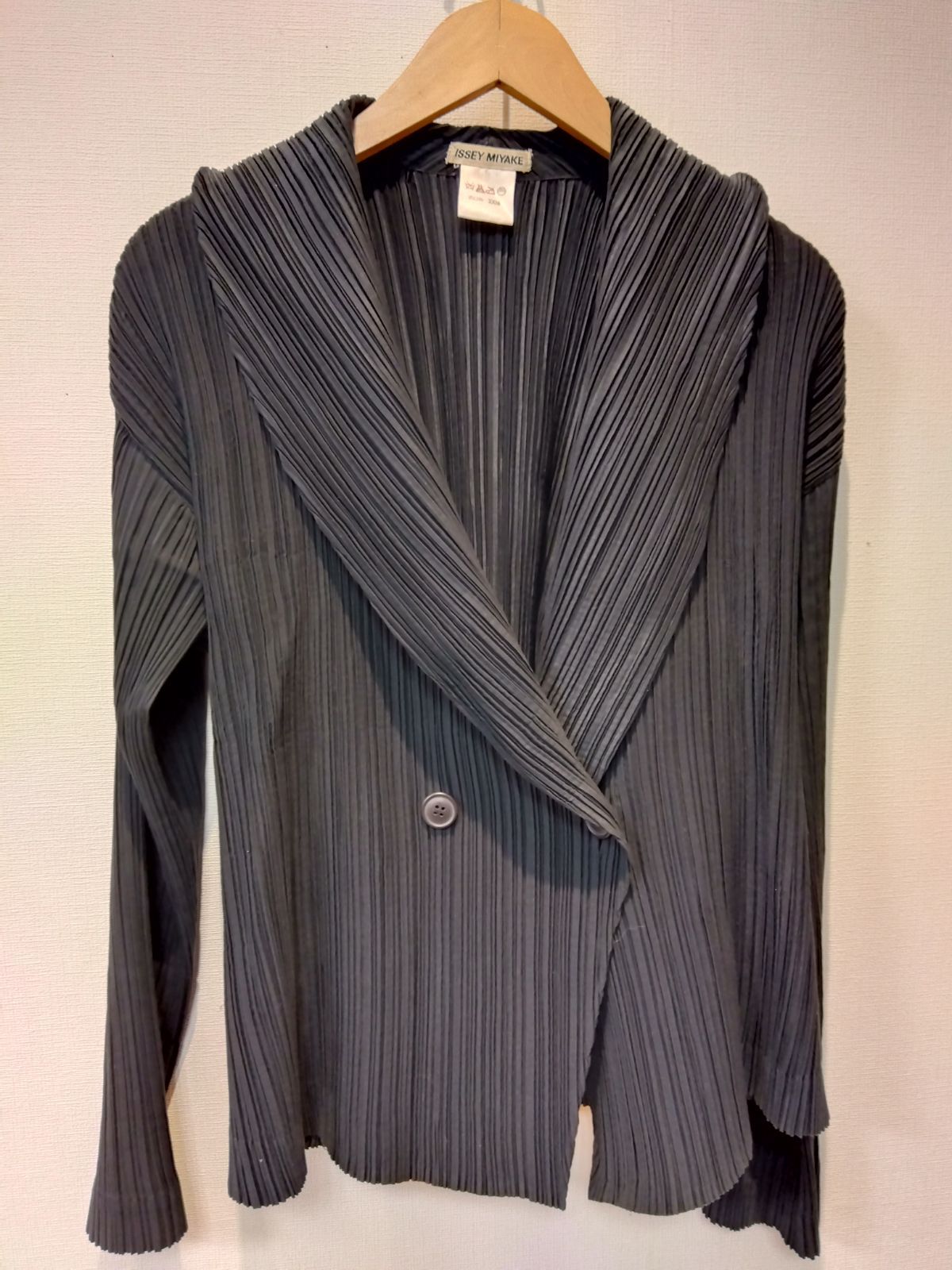 ISSEY MIYAKE イッセイミヤケ　ジャケット イッセイミヤケISSEY MIYAKE ISSEY SPORT ストライプギャザー