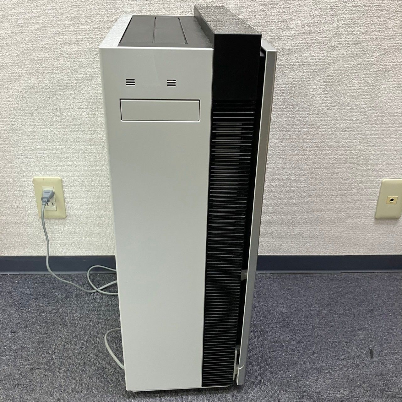 Panasonic F-MV3000 ジアイーノ 次亜塩素酸 空間除菌脱臭機 2018年製