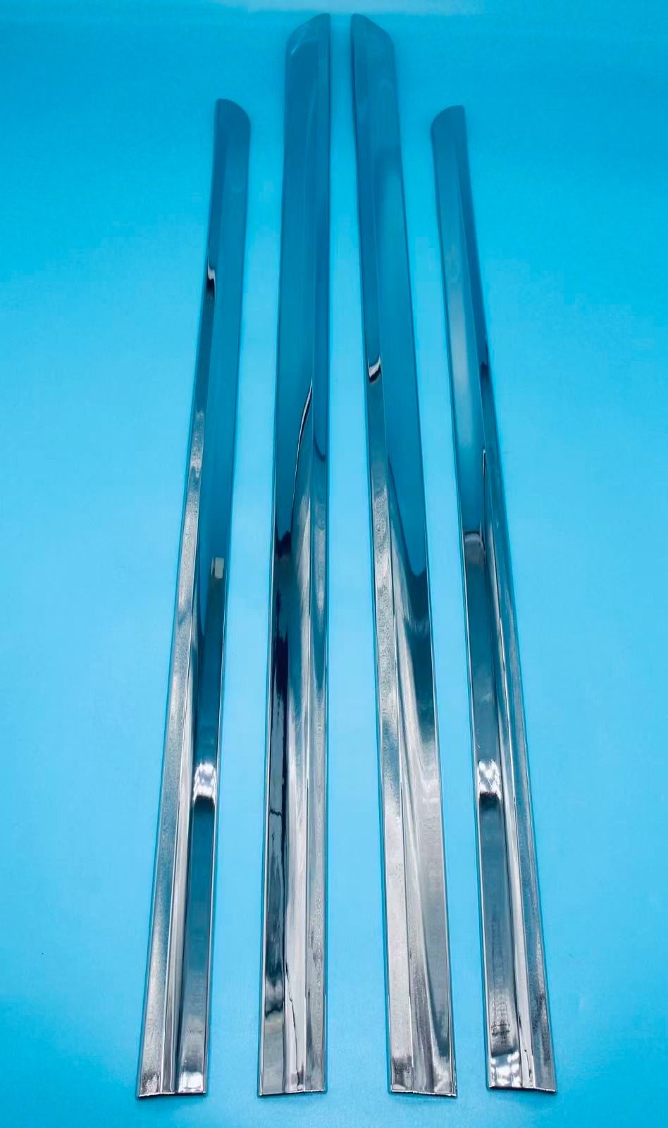 ヴォクシー 80系VOXY ノア NOAH80系 サイドガーニッシュ