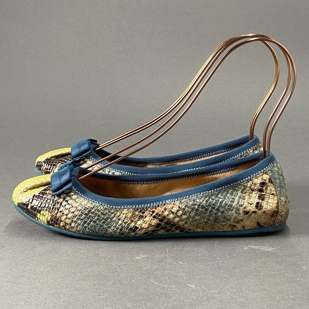 4b28 Salvatore Ferragamo サルヴァトーレフェラガモ イタリア製 4b28 Salvatore Ferragamo サルヴァトーレフェラガモ イタリア製