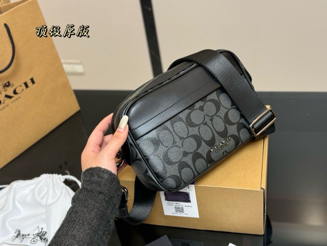 今日 COACH カメラバッグ バックポケット付-WTO輸入2