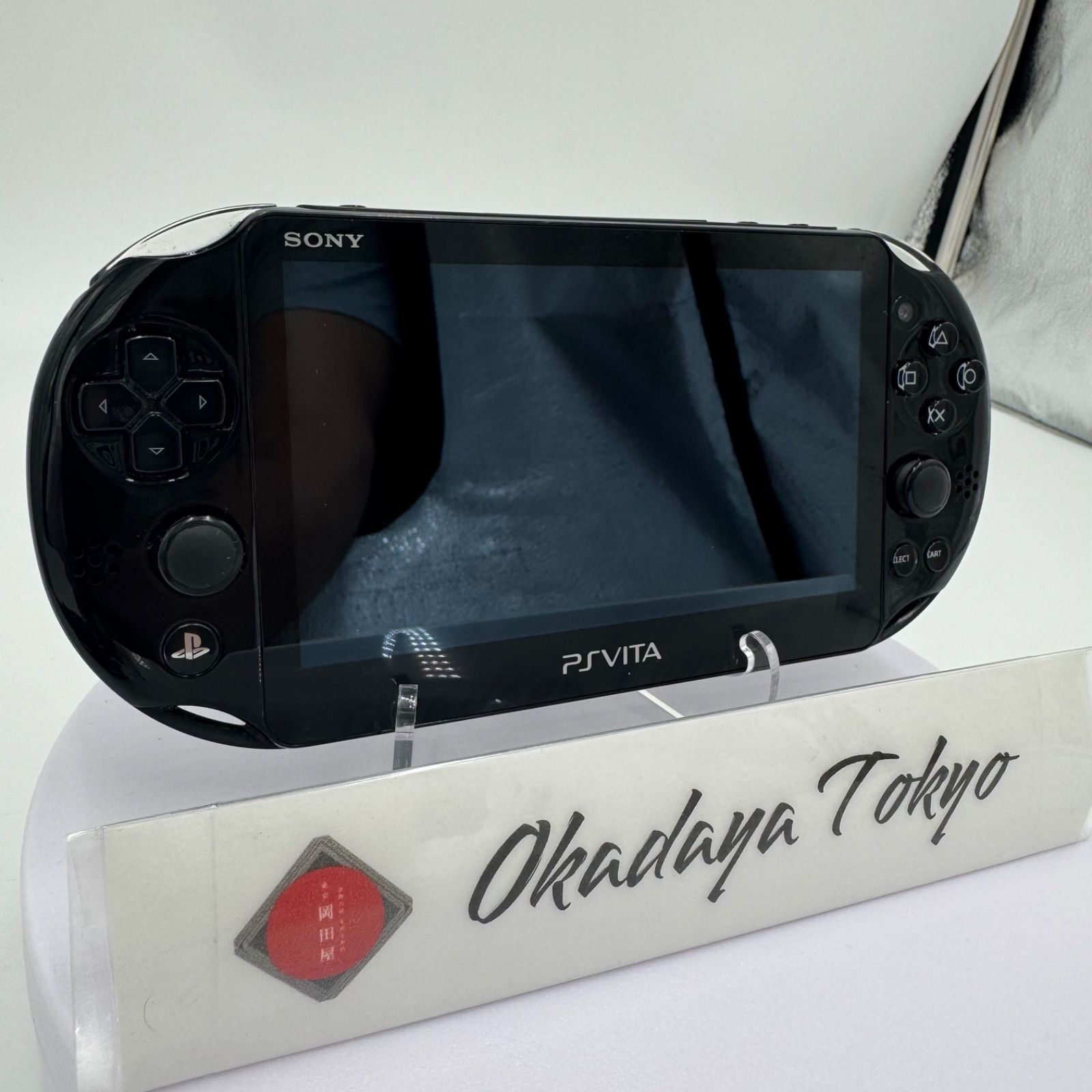 PS Vita 2000 動作確認済み PS Vita 本体 ブラック PCH-2000 動作確認