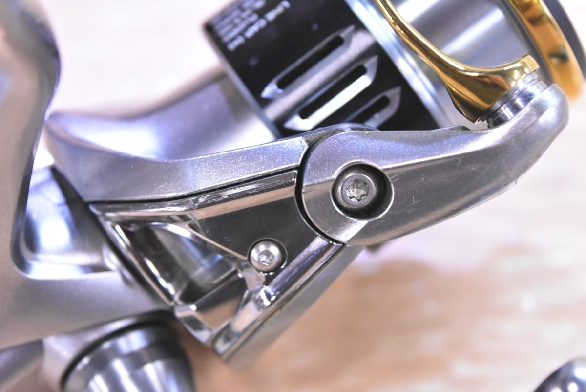 シマノ ツインパワー 2500HGS シマノ ツインパワー 2500S (リール