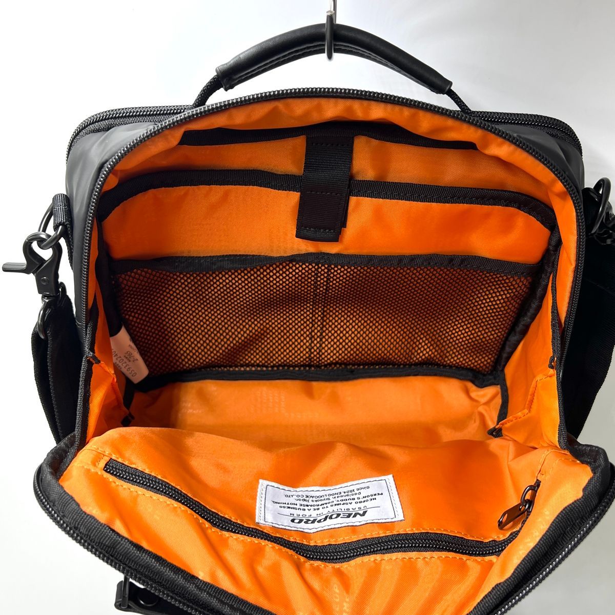 新品 ネオプロ ショルダーバッグ 小さめ 軽量 防滴 メンズ ビジネス 