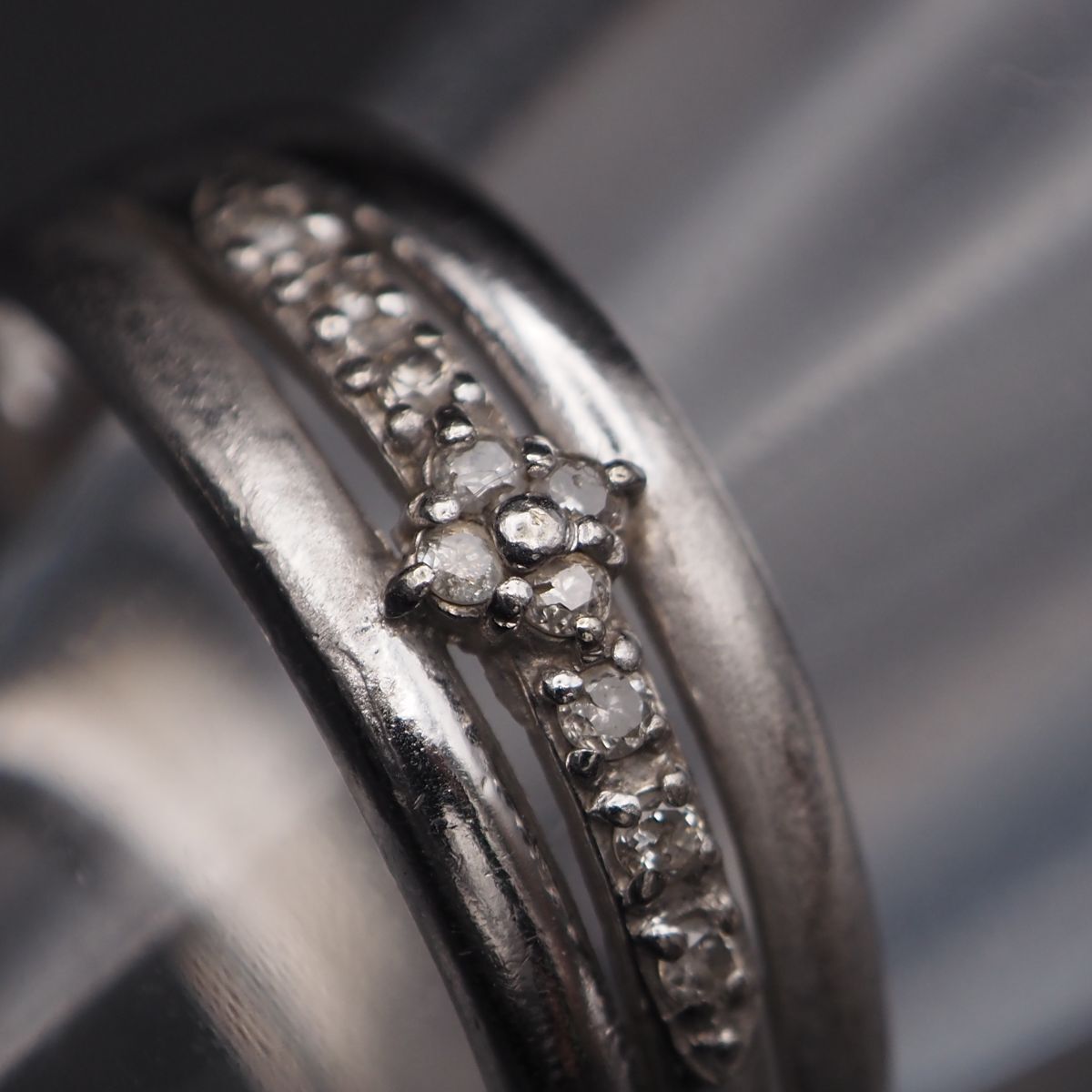 B664 ダイヤモンド 0.10ct リング デザイン シルバー 指輪 4月