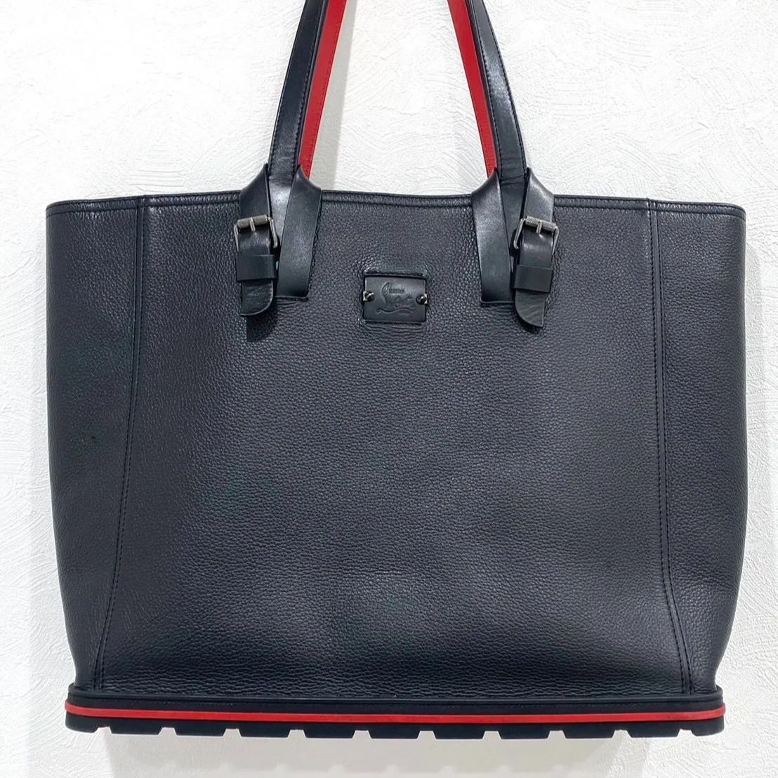 美品】ルブタン カバイカー レザー 黒 Christian Louboutin 横幅40cm - メルカリ